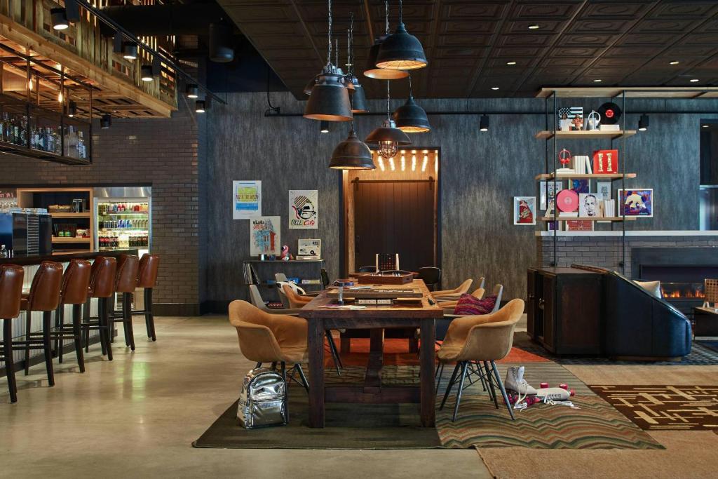 Moxy Atlanta Midtown