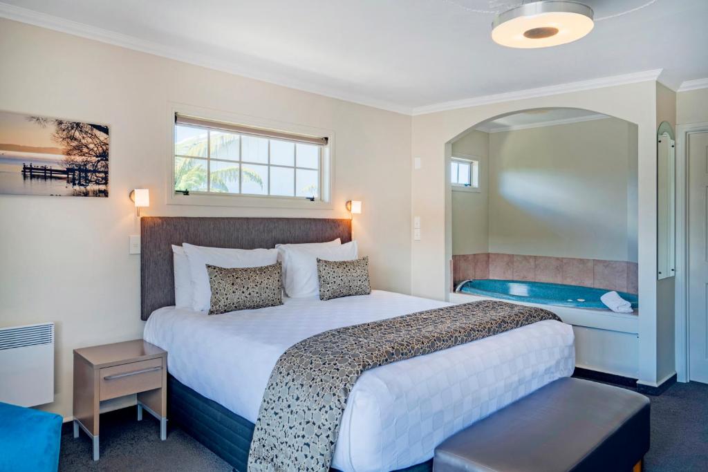 Silver Fern Rotorua Suites & Spa