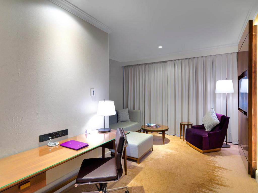 Amora Hotel Jamison Sydney