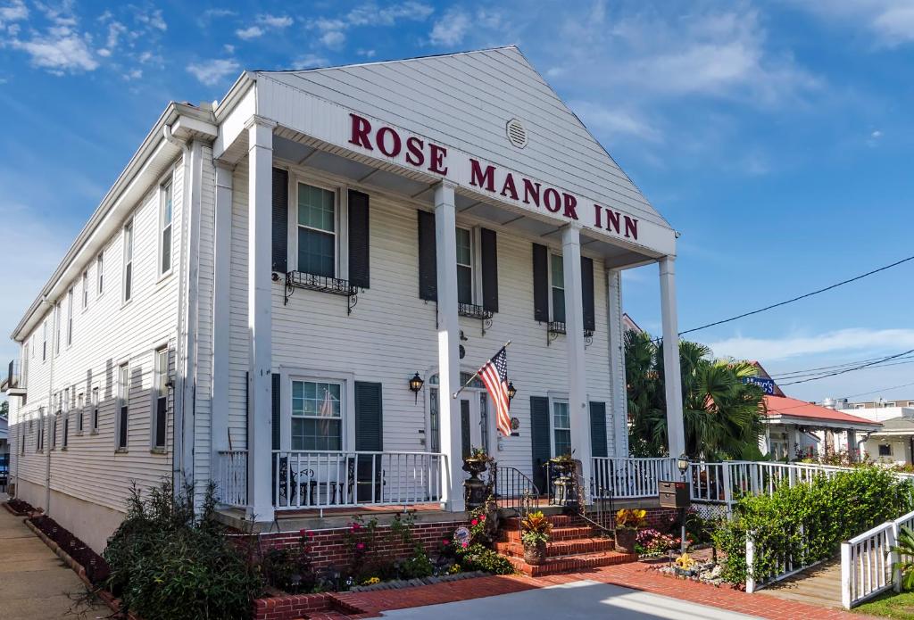 Rose Manor Bed & Breakfast